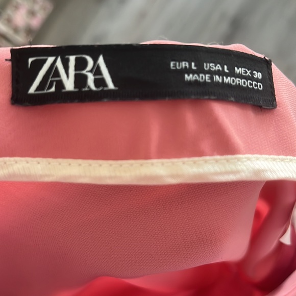 Pink Zara maxi skirt - Picture 2 of 2